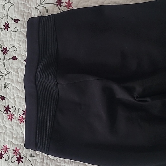 High rise leggings - Picture 2 of 4